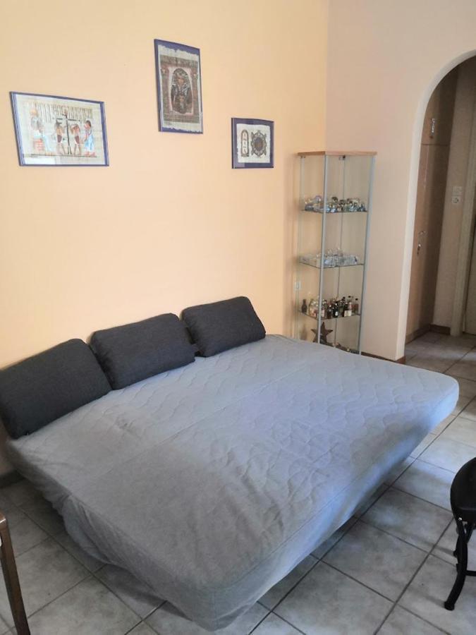 Beautiful And Cozy Appartment In Dafnh, Athen Exterior foto